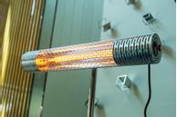 Tundra Terrassevarmer 2000W m/ fjernkontroll (TUNDRA-1019)