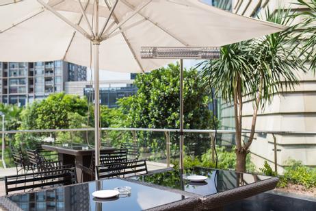 Tundra Terrassevarmer 2000W m/ fjernkontroll (TUNDRA-1019)