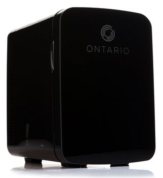 Ontario 15L minikjøleskap, svart
