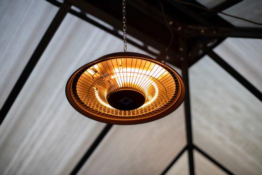 Tundra Terrassevarmer 1500W Takhengt Sort (TUNDRA-1025)