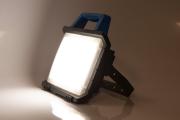Tundra Arbeidslampe 20W LED oppladbar m/ USB-uttak (101-LY3312)