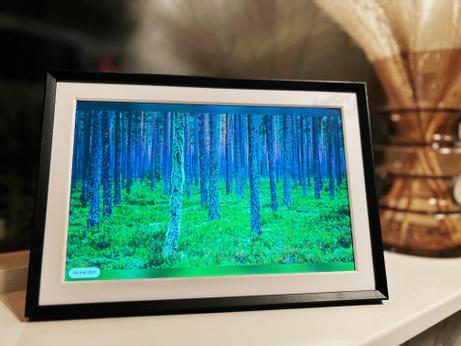 Ontario Frameo 10.1" digital fotoramme svart/ hvit,  1280x800 IPS touch (ONT-WF12T-CL-BW)