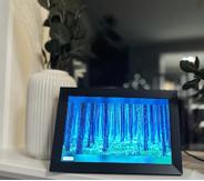 Ontario Frameo 10.1" digital fotoramme svart, 1280x800 IPS touch (ONT-WF12T-BK)