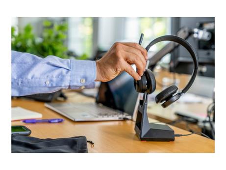 Poly VOY 4320 -M USB-C HS +BT700 WRLS (77Z30AA)