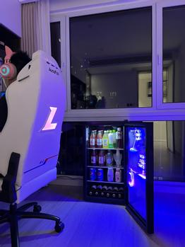 HCK Cyberpunk gaming-kjøleskap 98L (SC-98B-CYBER)