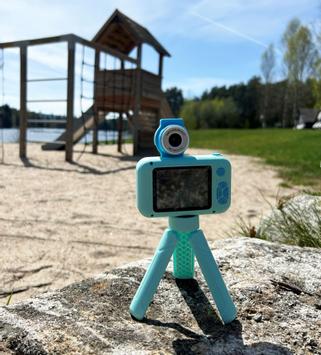 Barnekamera blå med stativ (X101S-BL)