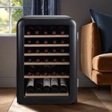 HCK vinkjøleskap 130L svart (SC-130R-S-BLACK)