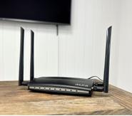 Alfa Network AC1200R Dual-Band Wi-Fi Router Perfekt for å få bedre internett-dekning hjemme (AC1200R)