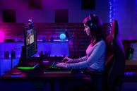 Razer Kiyo Pro - Full-HD Webcam with Adaptive Light Sensor (RZ19-03640100-R3M1)