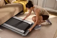 Urevo Foldimix 5L Pro sølv sammenleggbar tredemølle med stigningsfunksjon,  13.4km/t, 120x40cm løpebånd (URTM045)