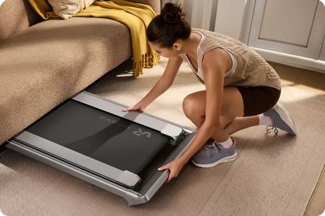 Urevo Foldimix 5L Pro sølv sammenleggbar tredemølle med stigningsfunksjon,  13.4km/t, 120x40cm løpebånd (URTM045)