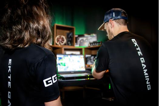 Multicom T-shirt "EKTE GAMING" (MULTICOM-TSHIRT-XL)