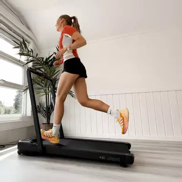 Urevo Strol 2S Pro tredemølle sammenleggbar med 9 stigningsnivåer og 12 km/t (URTM036)