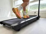 Urevo Strol 2S Pro tredemølle sammenleggbar med 9 stigningsnivåer og 12 km/t (URTM036)