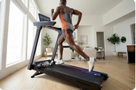 Urevo CyberMega tredemølle for maratonløpere 20km/t - 13.8" berøringsskjerm (URTM042)