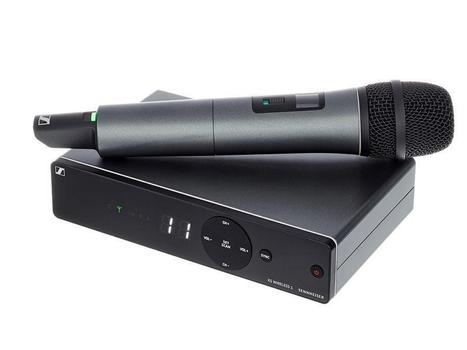 SENNHEISER XSW 1 | håndholdt system med 825 | bånd E 821 - 865 MHz (507112)